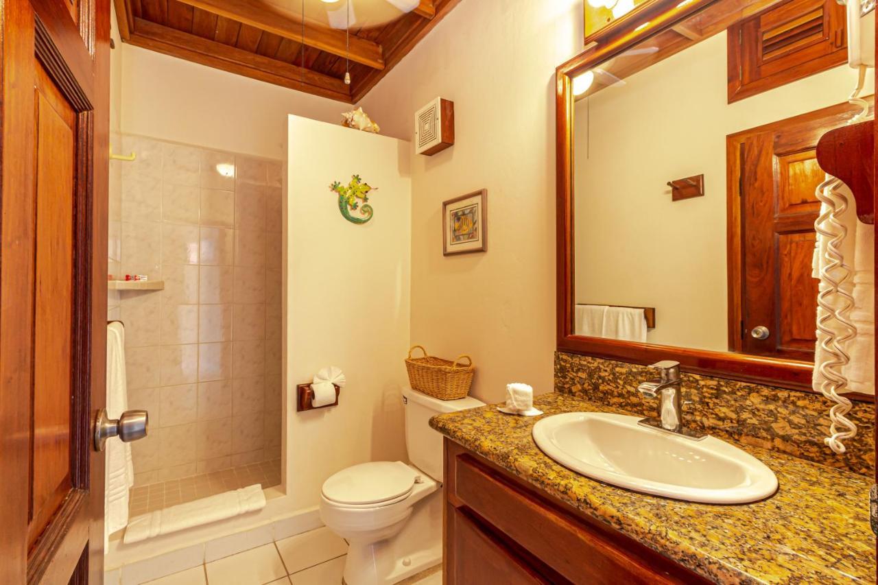 Coral Bay Villas San Pedro  Zewnętrze zdjęcie